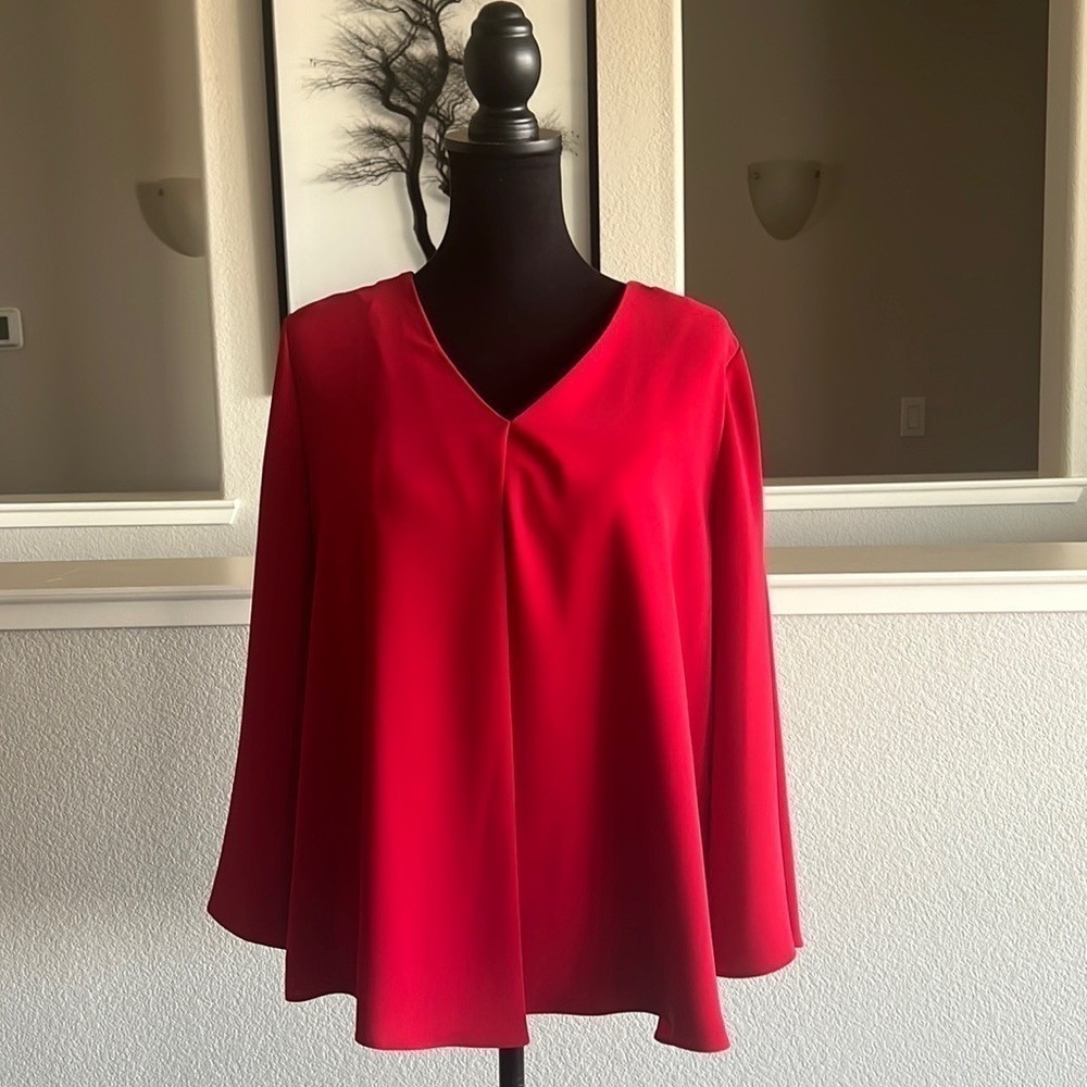 Beautiful Red Chico’s Blouse - Never Worn - Chico’s Size 1 / Medium